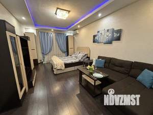 1-к квартира, посуточно, 53м2, 1/1 этаж