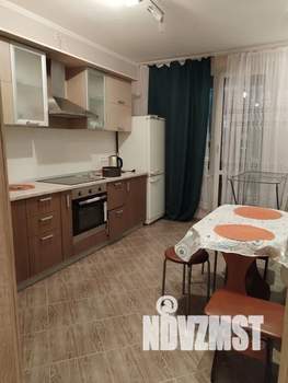 1-к квартира, посуточно, 40м2, 2/25 этаж