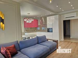 3-к квартира, на длительный срок, 140м2, 2/8 этаж
