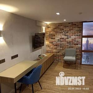 2-к квартира, посуточно, 80м2, -1/2 этаж