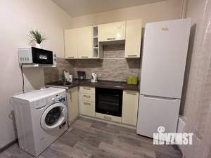 1-к квартира, посуточно, 43м2, 4/10 этаж