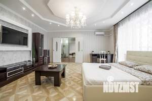 1-к квартира, посуточно, 55м2, 1/1 этаж