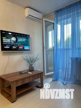 1-к квартира, посуточно, 40м2, 1/10 этаж