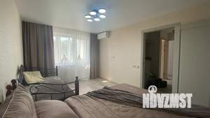 2-к квартира, посуточно, 44м2, 8/9 этаж