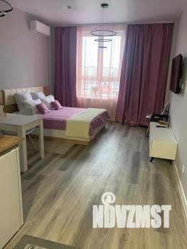 Студия квартира, посуточно, 28м2, 4/8 этаж