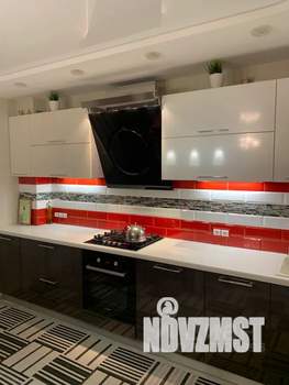 3-к квартира, посуточно, 100м2, 5/10 этаж