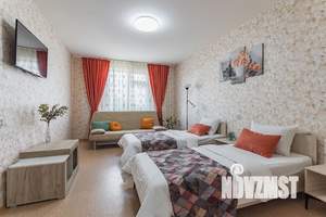1-к квартира, посуточно, 43м2, 4/10 этаж