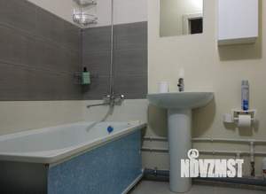 1-к квартира, посуточно, 44м2, 1/1 этаж