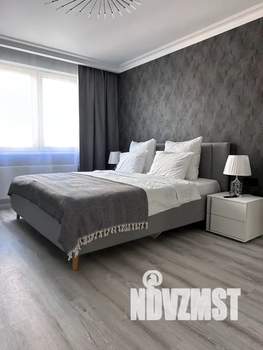 1-к квартира, посуточно, 35м2, 11/19 этаж