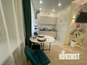 Студия квартира, посуточно, 28м2, 3/3 этаж