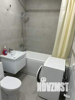 Студия квартира, посуточно, 25м2, 6/23 этаж