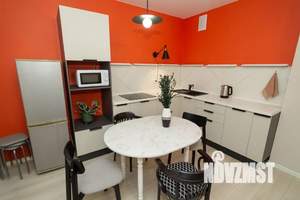 2-к квартира, посуточно, 66м2, 1/19 этаж