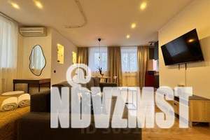 1-к квартира, посуточно, 43м2, 4/4 этаж