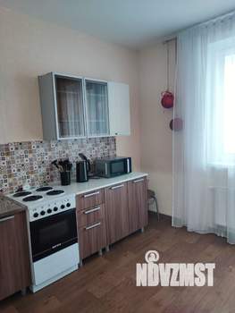 1-к квартира, посуточно, 42м2, 9/17 этаж