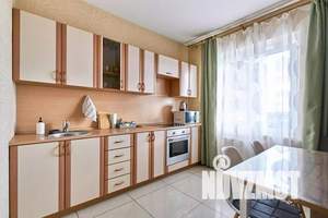 1-к квартира, посуточно, 39м2, 14/17 этаж