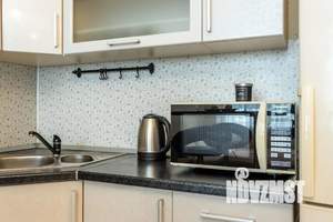 Студия квартира, посуточно, 28м2, 6/25 этаж