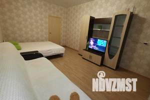 1-к квартира, посуточно, 44м2, 8/17 этаж