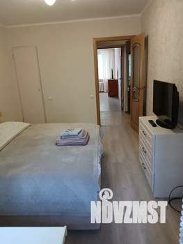 2-к квартира, посуточно, 47м2, 3/5 этаж