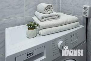 Студия квартира, посуточно, 20м2, 2/10 этаж