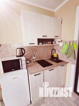 1-к квартира, посуточно, 12м2, 1/1 этаж