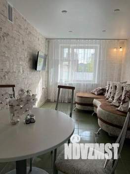 1-к квартира, посуточно, 44м2, 1/1 этаж