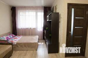 1-к квартира, посуточно, 40м2, 3/5 этаж