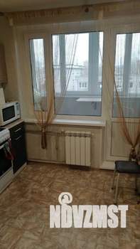 1-к квартира, посуточно, 35м2, 6/9 этаж