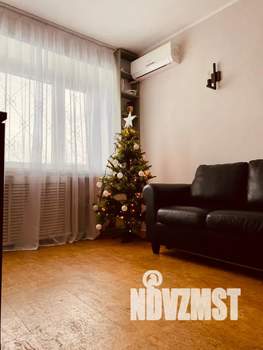 2-к квартира, посуточно, 43м2, 1/5 этаж