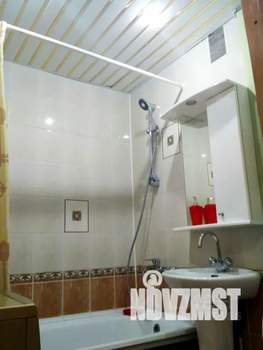 2-к квартира, посуточно, 45м2, 4/5 этаж