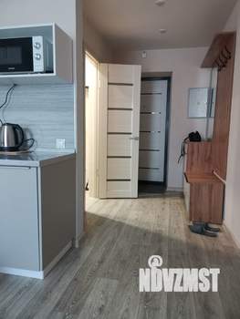 Студия квартира, посуточно, 21м2, 3/10 этаж