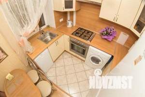 2-к квартира, посуточно, 59м2, 6/9 этаж