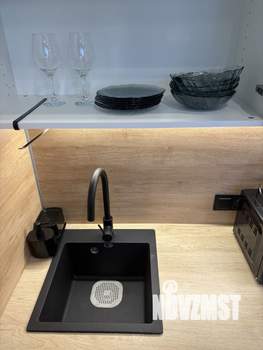 Студия квартира, посуточно, 23м2, 1/9 этаж