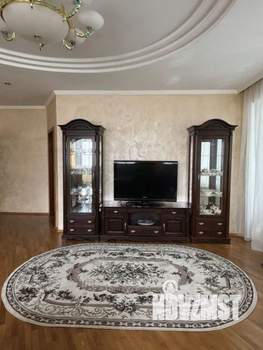 4-к квартира, на длительный срок, 180м2, 2/5 этаж