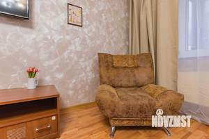 1-к квартира, посуточно, 47м2, 1/1 этаж