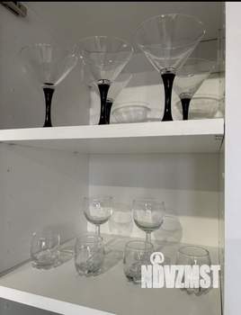 Студия квартира, посуточно, 29м2, 6/23 этаж