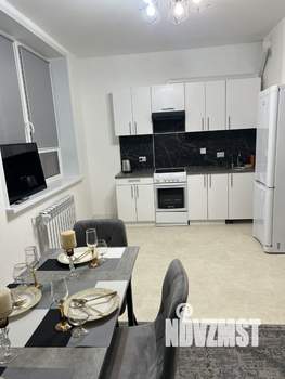 1-к квартира, посуточно, 43м2, 1/24 этаж