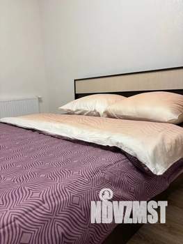 1-к квартира, посуточно, 38м2, 6/25 этаж