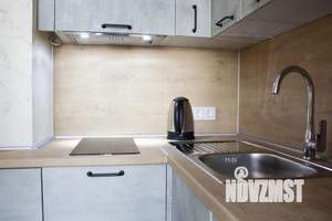 1-к квартира, посуточно, 38м2, 1/1 этаж