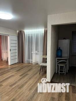 2-к квартира, посуточно, 43м2, 2/5 этаж