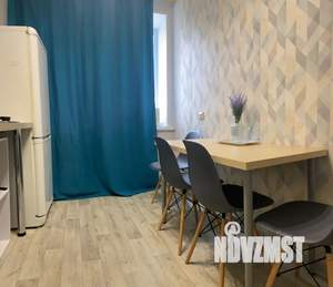 1-к квартира, посуточно, 35м2, 7/9 этаж