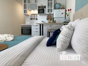 Студия квартира, посуточно, 26м2, 11/17 этаж