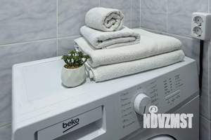 Студия квартира, посуточно, 20м2, 2/10 этаж