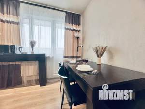 1-к квартира, посуточно, 45м2, 8/9 этаж