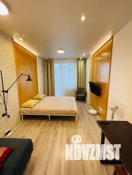 Студия квартира, посуточно, 33м2, 12/22 этаж