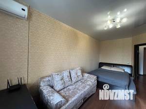 1-к квартира, посуточно, 40м2, 6/13 этаж