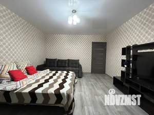 1-к квартира, посуточно, 38м2, 5/19 этаж