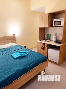 Студия квартира, посуточно, 15м2, 1/5 этаж
