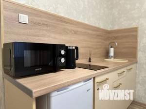 Студия квартира, посуточно, 17м2, 3/10 этаж