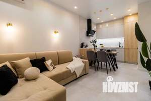 1-к квартира, посуточно, 52м2, 1/1 этаж