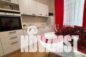 1-к квартира, посуточно, 60м2, 2/8 этаж